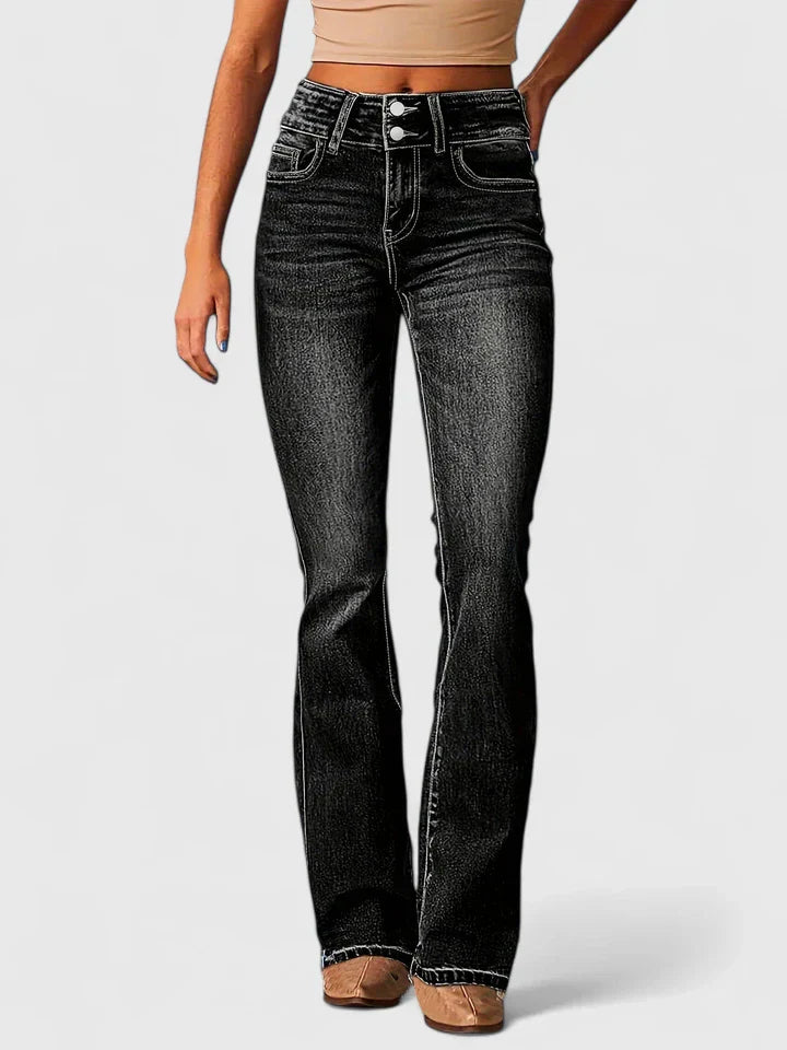 The Auryzelle Jean