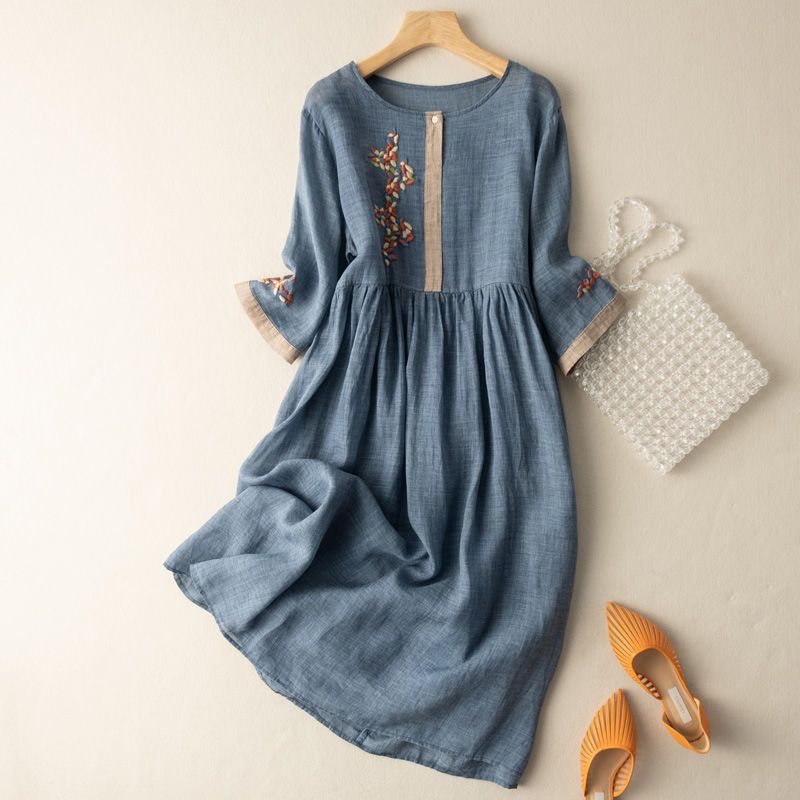 The Linen Dress
