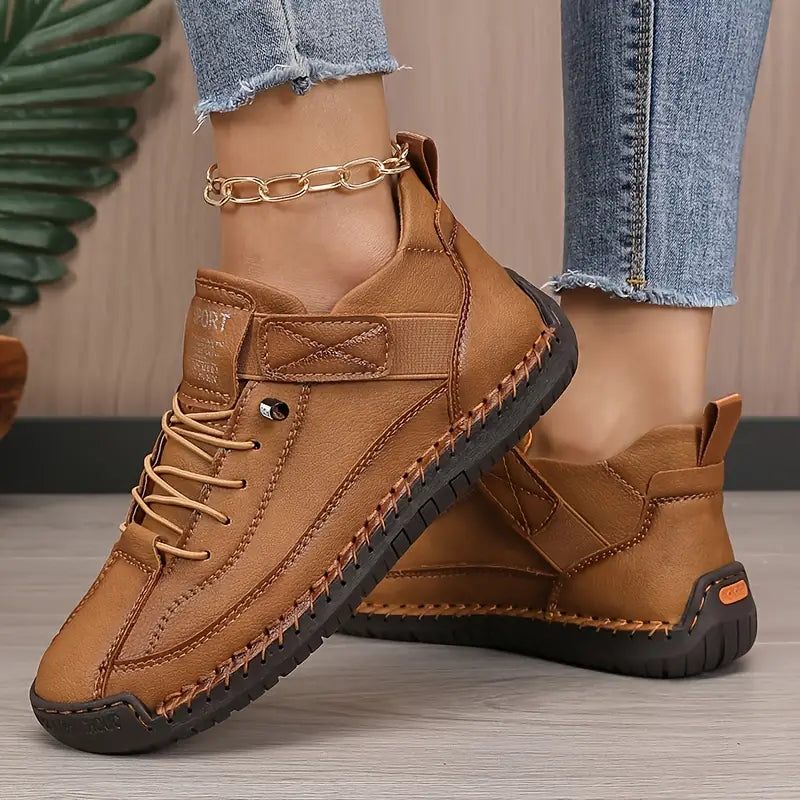 The Meya Orthopedic Sneaker