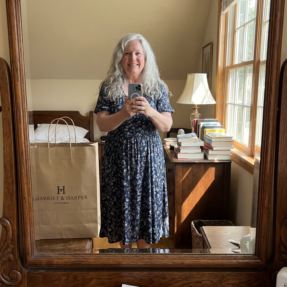 <p>THIS IS WHAT HAPPY LOOKS LIKE</p>